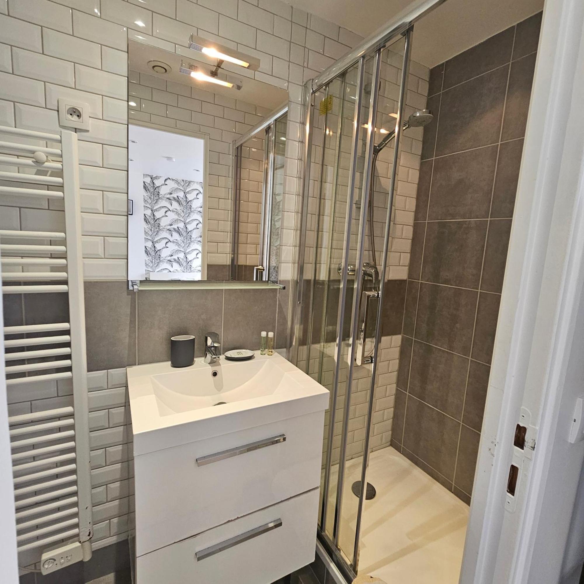 Residence Hotel Le Relais Amelie Clamart Kültér fotó