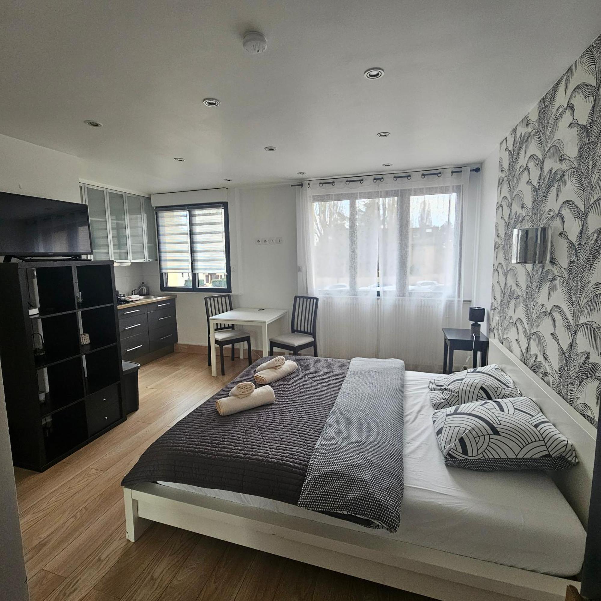 Residence Hotel Le Relais Amelie Clamart Kültér fotó