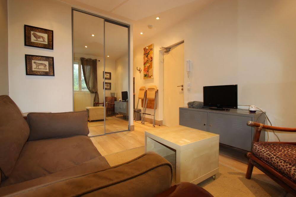 Residence Hotel Le Relais Amelie Clamart Kültér fotó